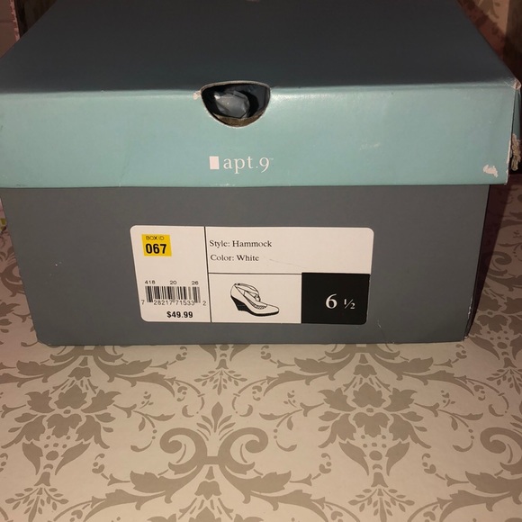 White Tie Up Wedges - Picture 5 of 5